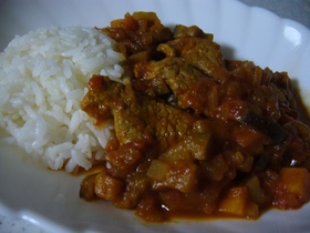 さっぱりヘルシー!トマトカレー