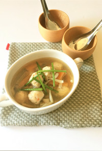 ポカポカ鶏団子の生姜スープ（シニア向け）