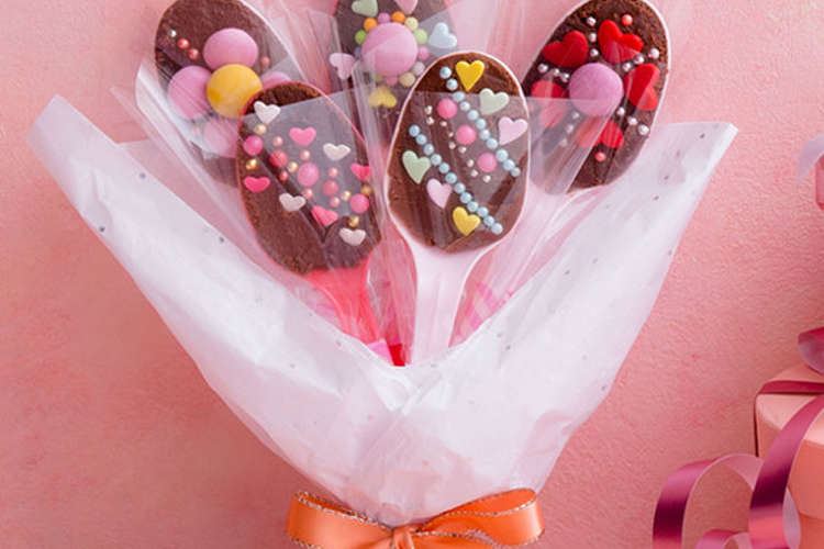 フラワーデコ スプーンチョコ レシピ 作り方 By 明治チョコレート クックパッド 簡単おいしいみんなのレシピが373万品