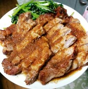 市販のソースで*豚肉の厚切りステーキ*の写真