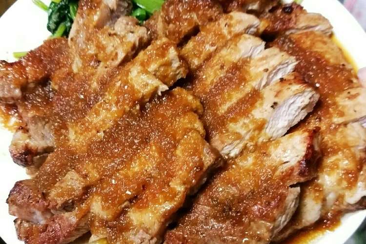 市販のソースで 豚肉の厚切りステーキ レシピ 作り方 By Kaz Kaz クックパッド 簡単おいしいみんなのレシピが365万品