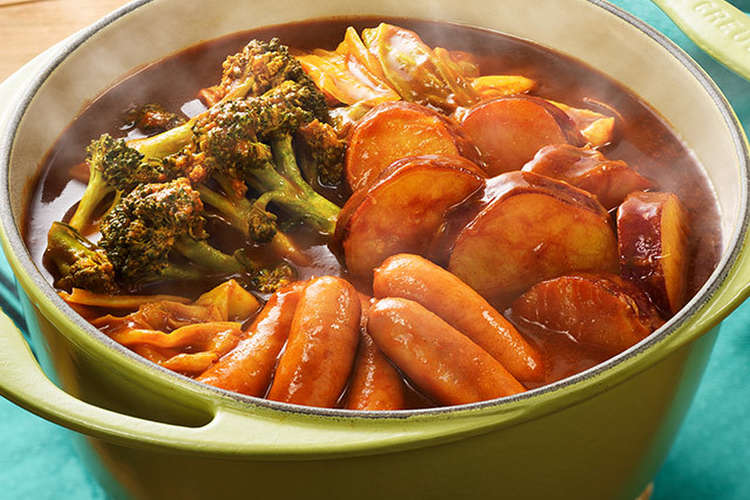 野菜ジュースで 子ども喜ぶトマトカレー鍋 レシピ 作り方 By キリン無添加野菜 クックパッド
