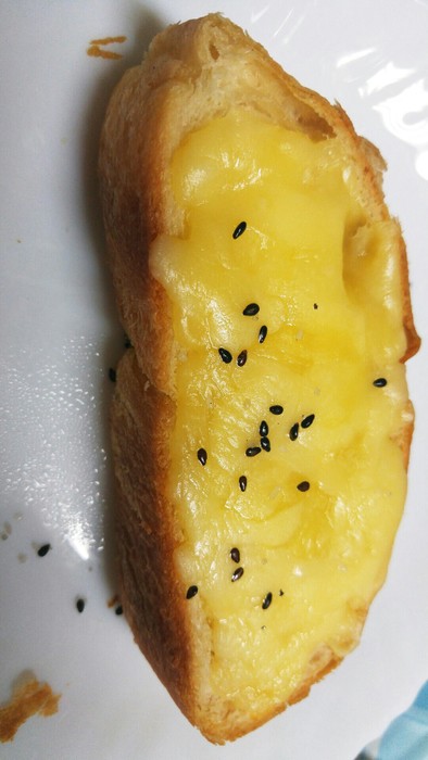 お手軽チーズトーストの写真