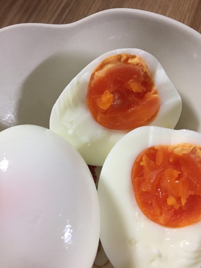 簡単！ツルッとゆで卵の作り方(^^)の写真