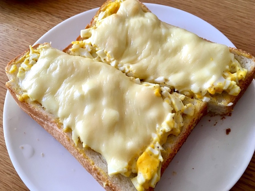 我が家の定番 卵チーズ食パンの画像