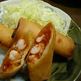 レトルトのソースでエビチリ春巻