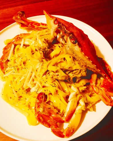 ワタリガニの蟹味噌クリームパスタの写真