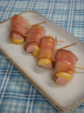 おさかなのソーセージとチーズベーコン巻き