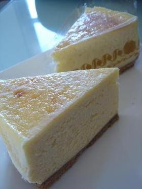 極みの白いNYチーズケーキ