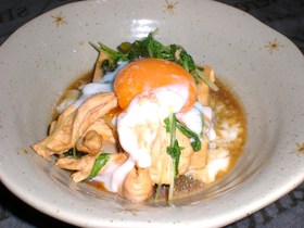 ささみと豆腐のすき焼き~温泉卵添え~