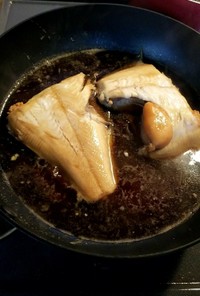 フライパンでカレイの煮付け(*´艸`)