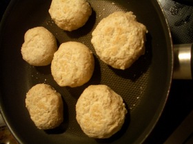 簡単!フライパンでお豆腐パン