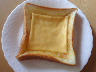 チーズシュガートースト(^。^)の写真