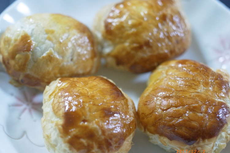 あんこのパイ饅頭 レシピ 作り方 By エミーナ クックパッド 簡単おいしいみんなのレシピが353万品