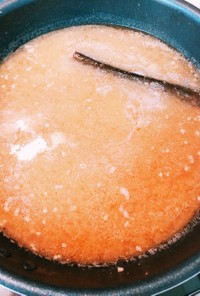 簡単絶品☆味噌バター鍋のスープ