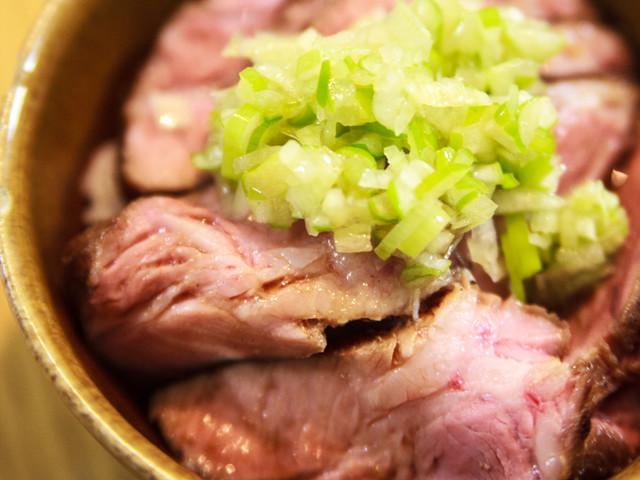 低温調理 簡単ネギ塩チャーシュー丼 レシピ 作り方 By Takai クックパッド 簡単おいしいみんなのレシピが353万品 低温調理 簡単ネギ塩チャーシュー丼 レシピ 作り方 By Takai クックパッド 簡単おいしいみんなのレシピが353万品