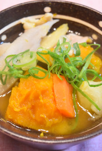 簡単★かぼちゃと根菜の味噌汁