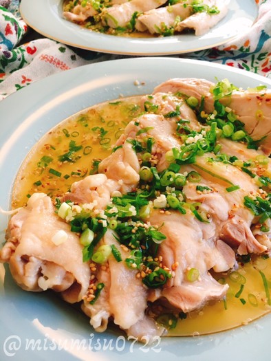 蒸し鶏の台湾料理☆葱油鶏(ソンユーチー)の写真