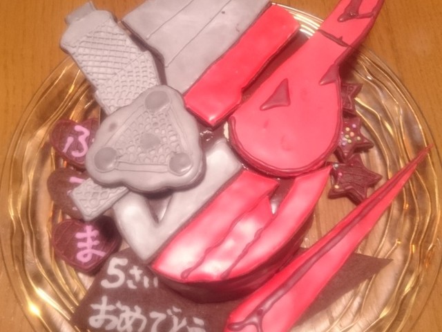 仮面ライダービルド キャラ立体ケーキ レシピ 作り方 By Hagua クックパッド 簡単おいしいみんなのレシピが355万品