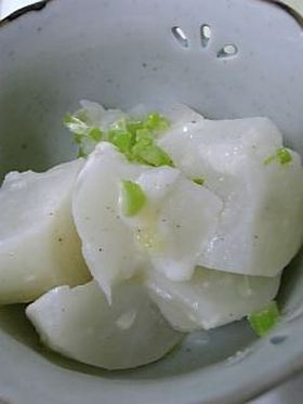 かぶのホットサラダ●レンジであと1品