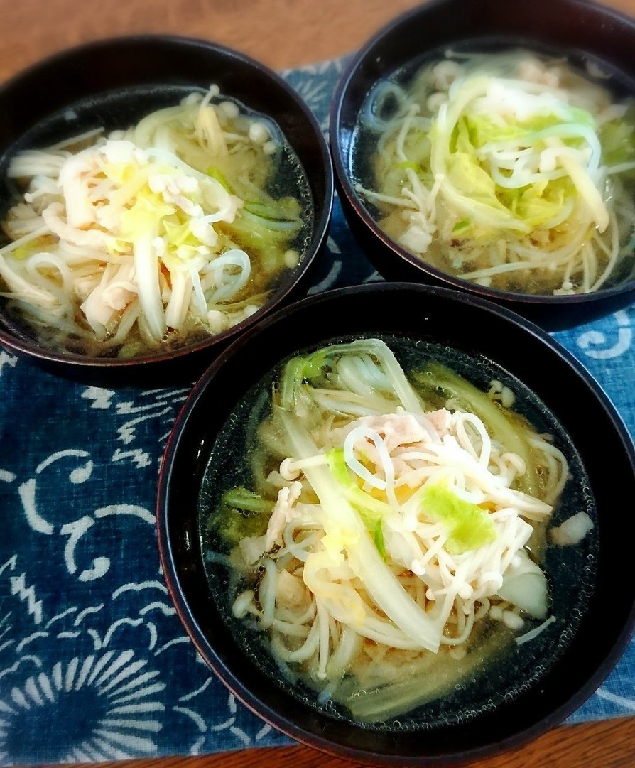 白菜と生姜の千切りスープの画像