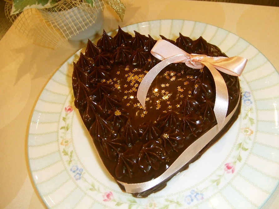 本命バレンタインに♡ハートのチョコケーキの画像