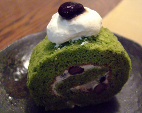 ✿抹茶ロールケーキ✿