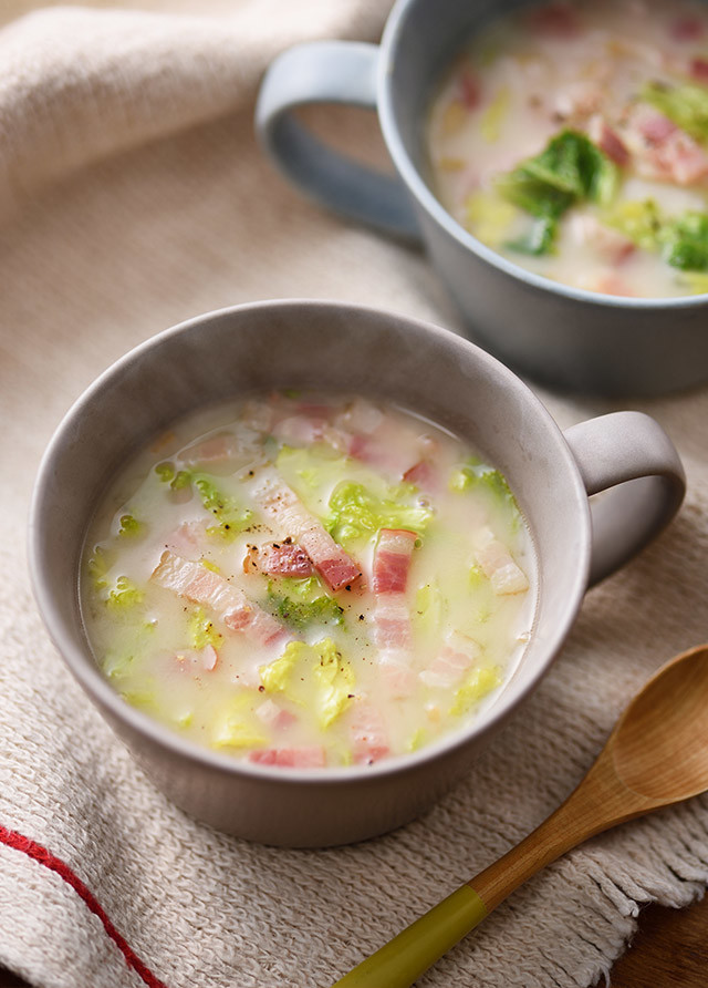 レンジで♪白菜ベーコンの糀甘酒マグスープの画像