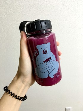 紫キャベツのコールドプレスジュース