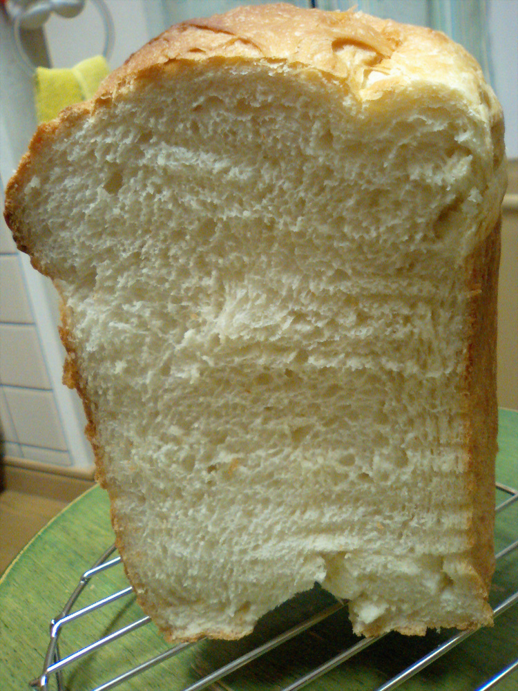 HB☆カスタードクリーム食パン　の画像