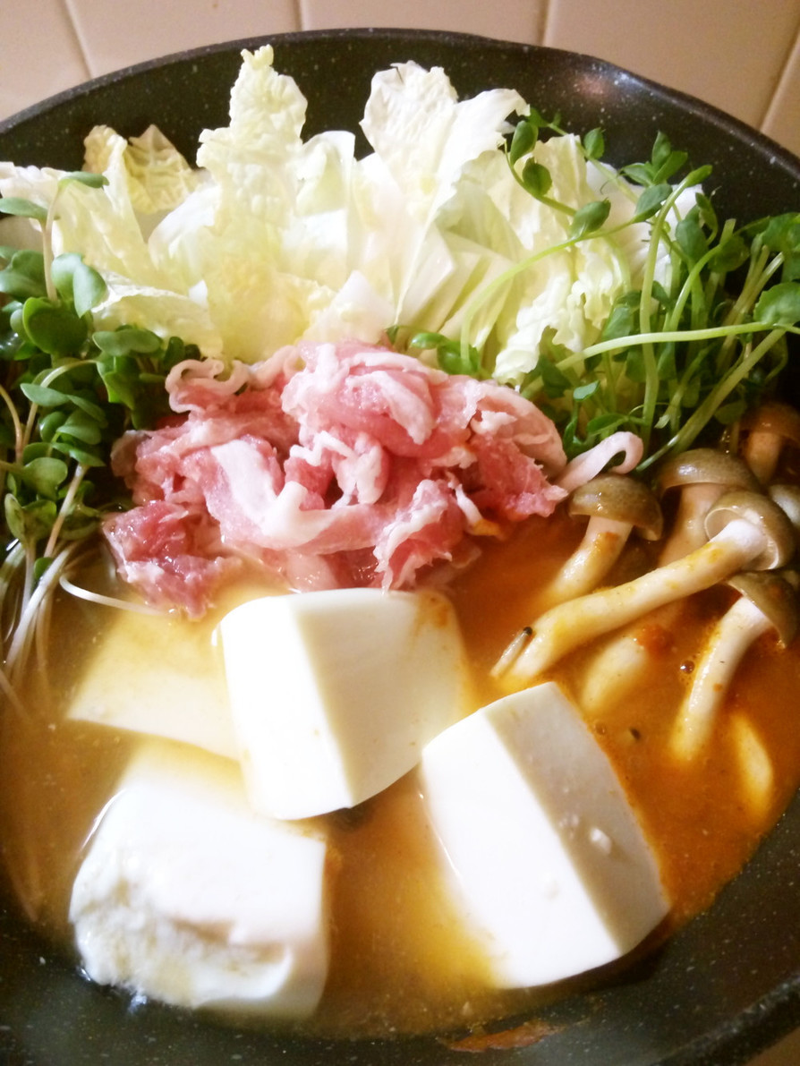 ピリ辛の湯豆腐の画像