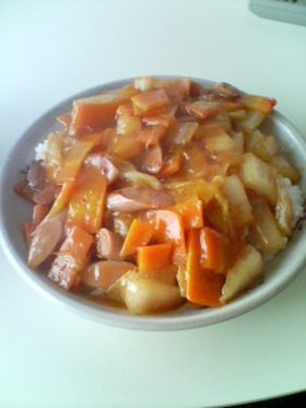 魚肉ソーセージもオカズに。