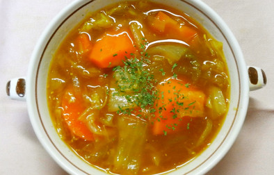 簡単♬白菜と玉ねぎと人参のカレースープ♡の写真