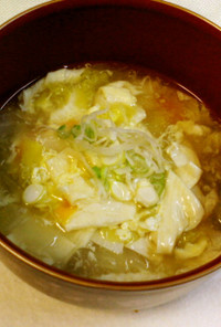白菜とゆばの中華風スープ
