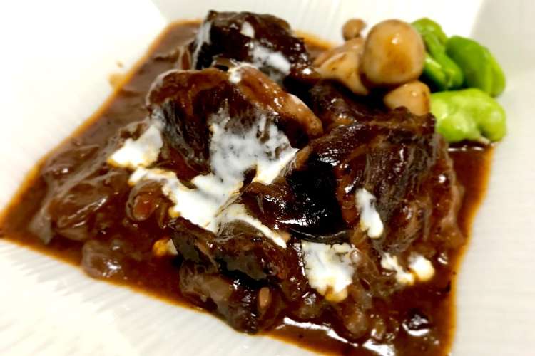 贅沢 ホロホロお肉 豚肩の赤ワイン煮込み レシピ 作り方 By 三畳食堂 クックパッド 簡単おいしいみんなのレシピが359万品