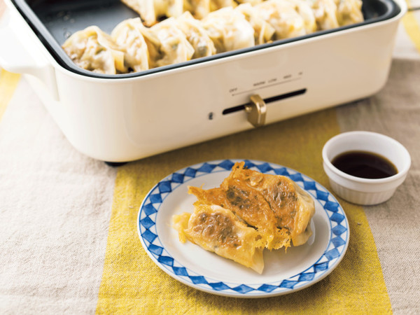 チーズの羽つきギョウザ