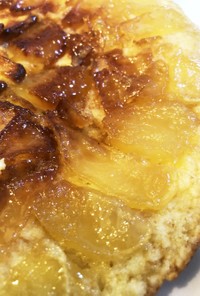フライパンで簡単！りんごのタルトタタン