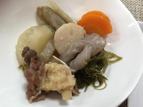 大晦日のクジラのお煮物
