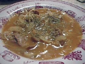 豚肉ときのこのケチャップ煮込み