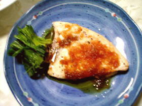 *めかじきのオニオン照り焼きソース*