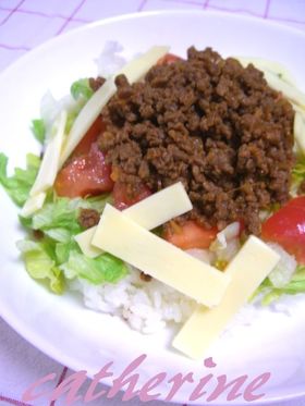 我が家の味のタコライス♪