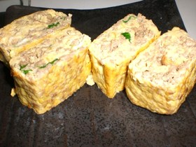 ひき肉とカイワレ入り厚焼き玉子