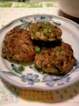 ひじきの煮物 de 鶏ミンチハンバーグ