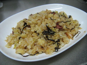 白菜浅漬けのバターしょう油チャーハン