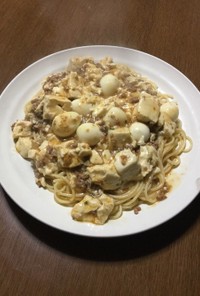 うずらの卵入丸美屋麻婆豆腐パスタ