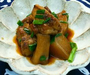 大根と豚バラの角煮の写真