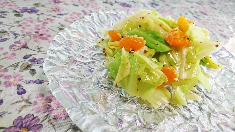 ポークチョップとフルーティーな赤キャベツのレシピ