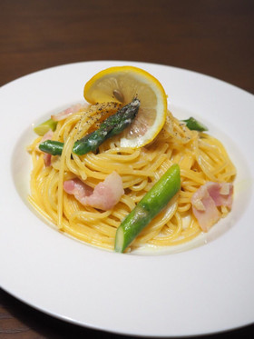 アスパラとベーコンの和風クリームパスタ