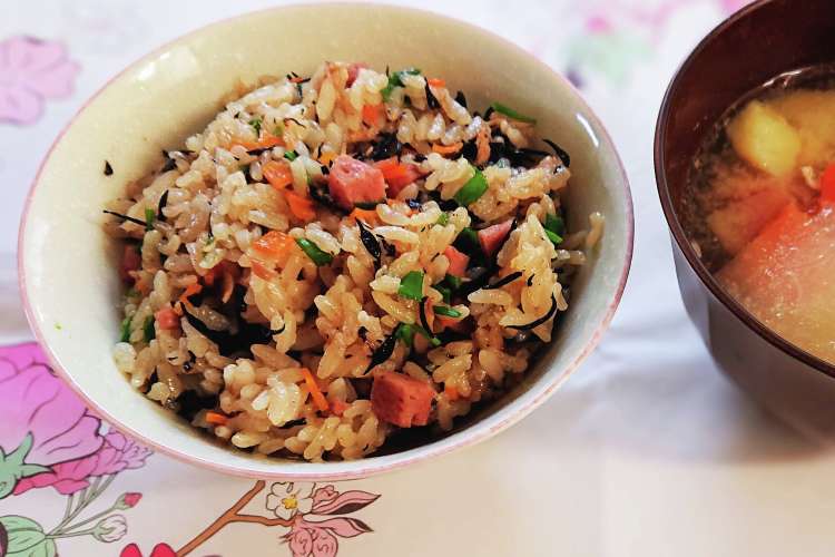 沖縄 クファジューシー 風炊き込みご飯 レシピ 作り方 By なち時雨 クックパッド 簡単おいしいみんなのレシピが349万品