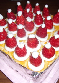 サンタの帽子オレンジいちごケーキ